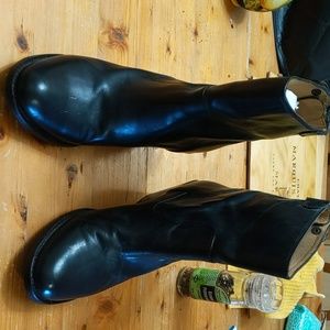 Frye Jane black booties size 9